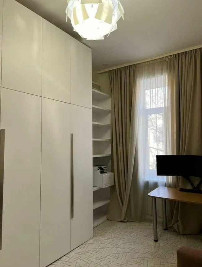 Продажа 3к квартиры в Киеве,  Золотые Ворота, Сечевых стрельцов ул. (Артема ул.), 10 10