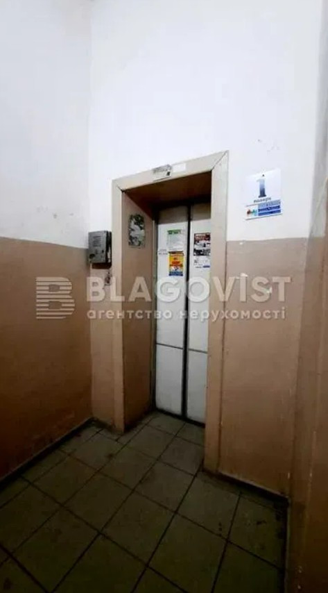 Продажа 2к квартиры в Киеве,  Тарасовская ул., 16 1