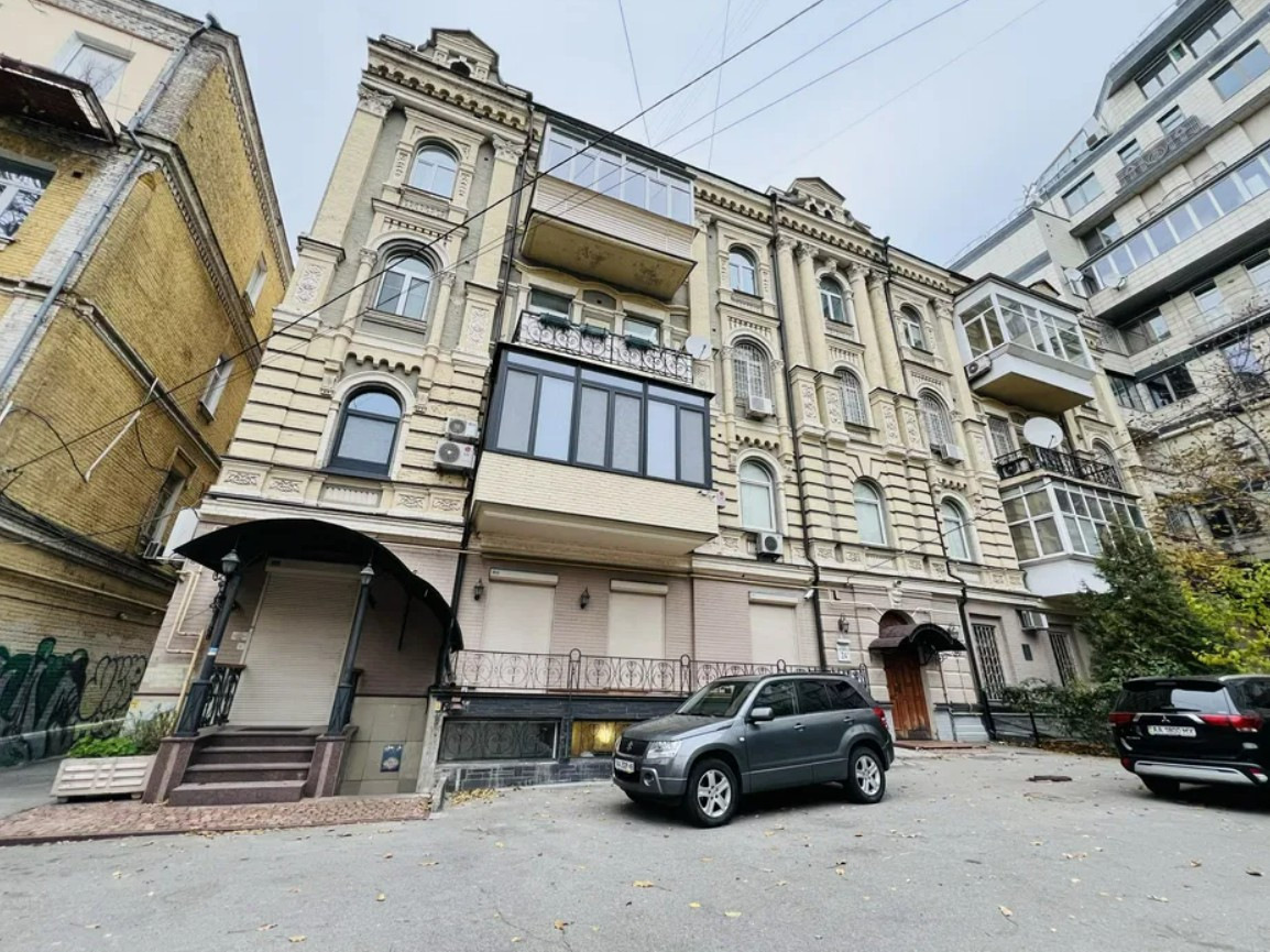 Аренда 5к квартиры в Киеве,  Большая Житомирская ул., 24Б 2