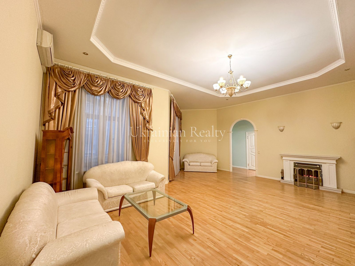 Продажа 4к квартиры в Киеве,  Богдана Хмельницкого ул., 32 0