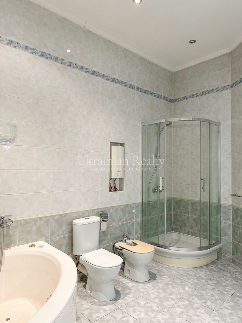 Продажа 4к квартиры в Киеве,  Богдана Хмельницкого ул., 32 8