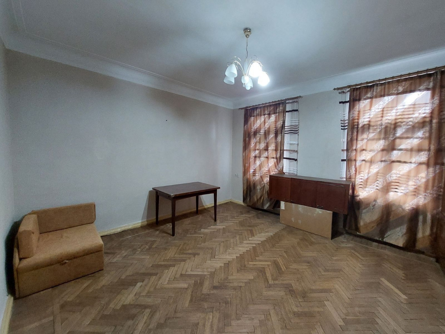 Продажа 2к квартиры в Киеве,  Чикаленко Евгения ул. (Пушкинская ул.), 2-4/7 0