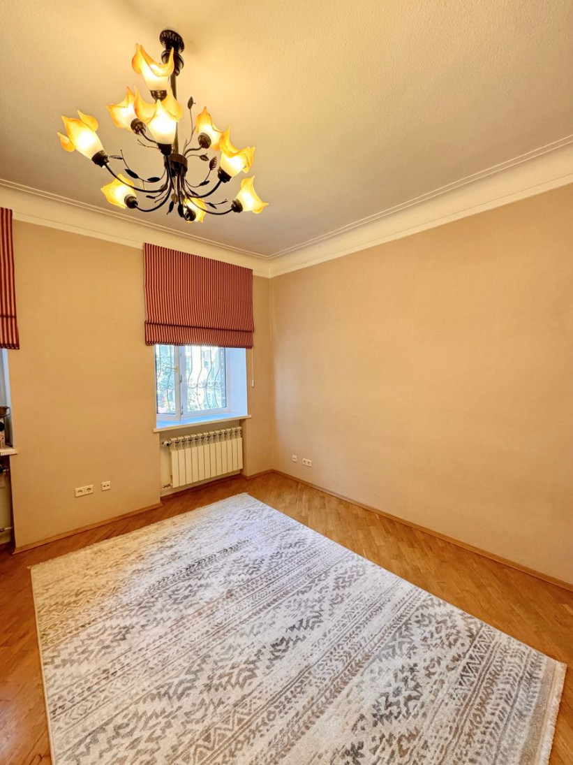 Продажа 2к квартиры в Киеве,  Чикаленко Евгения ул. (Пушкинская ул.), 2-4/7 2