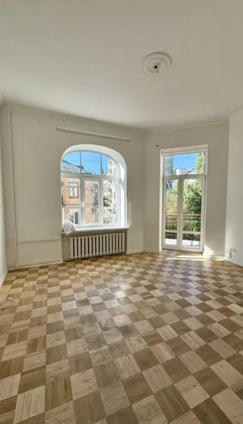 Продажа 2к квартиры в Киеве,  Рейтарская ул., 18 14