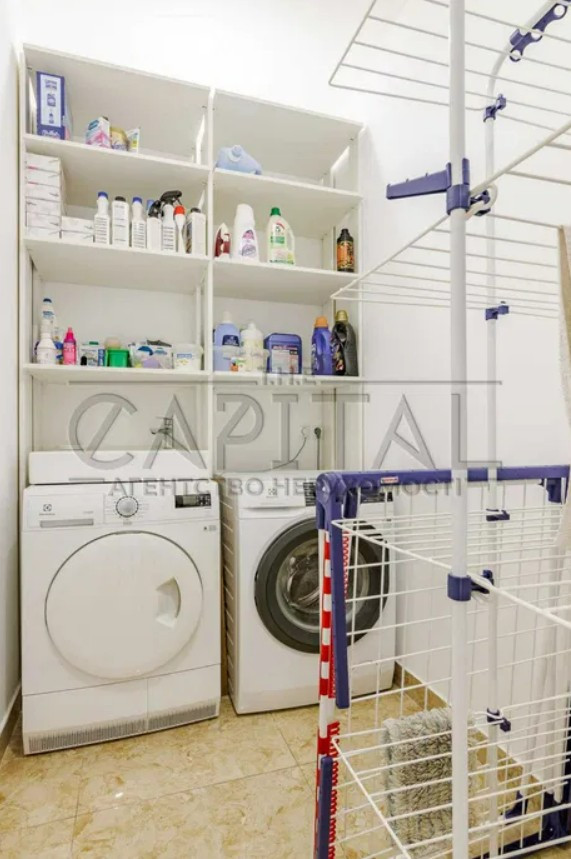 Продажа 5к дома в Киеве, Сырецкая ул., 7