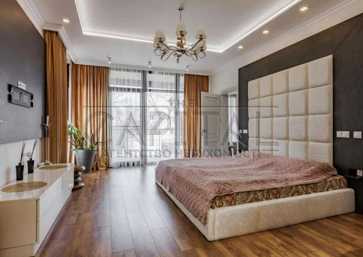 Продажа 5к дома в Киеве, Сырецкая ул., 12