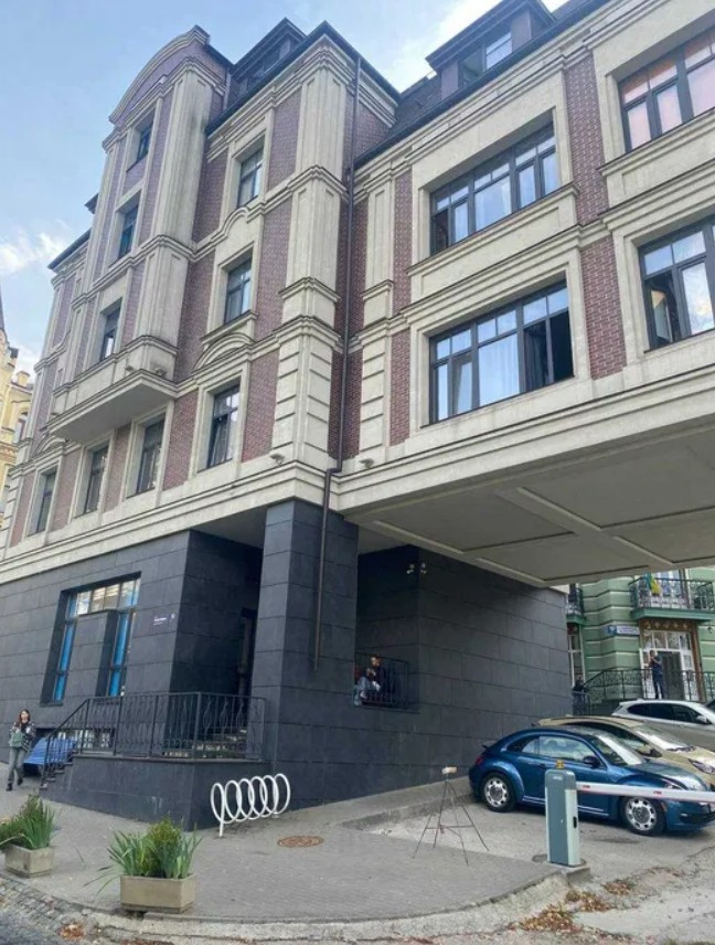 Аренда здания в Киеве, Кожемяцкая ул., 10 6