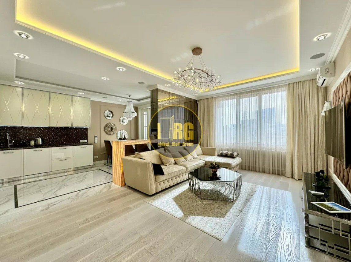 Продажа 2к квартиры в Киеве,  ЖК Роял Тауер, Саксаганского ул., 37К 0