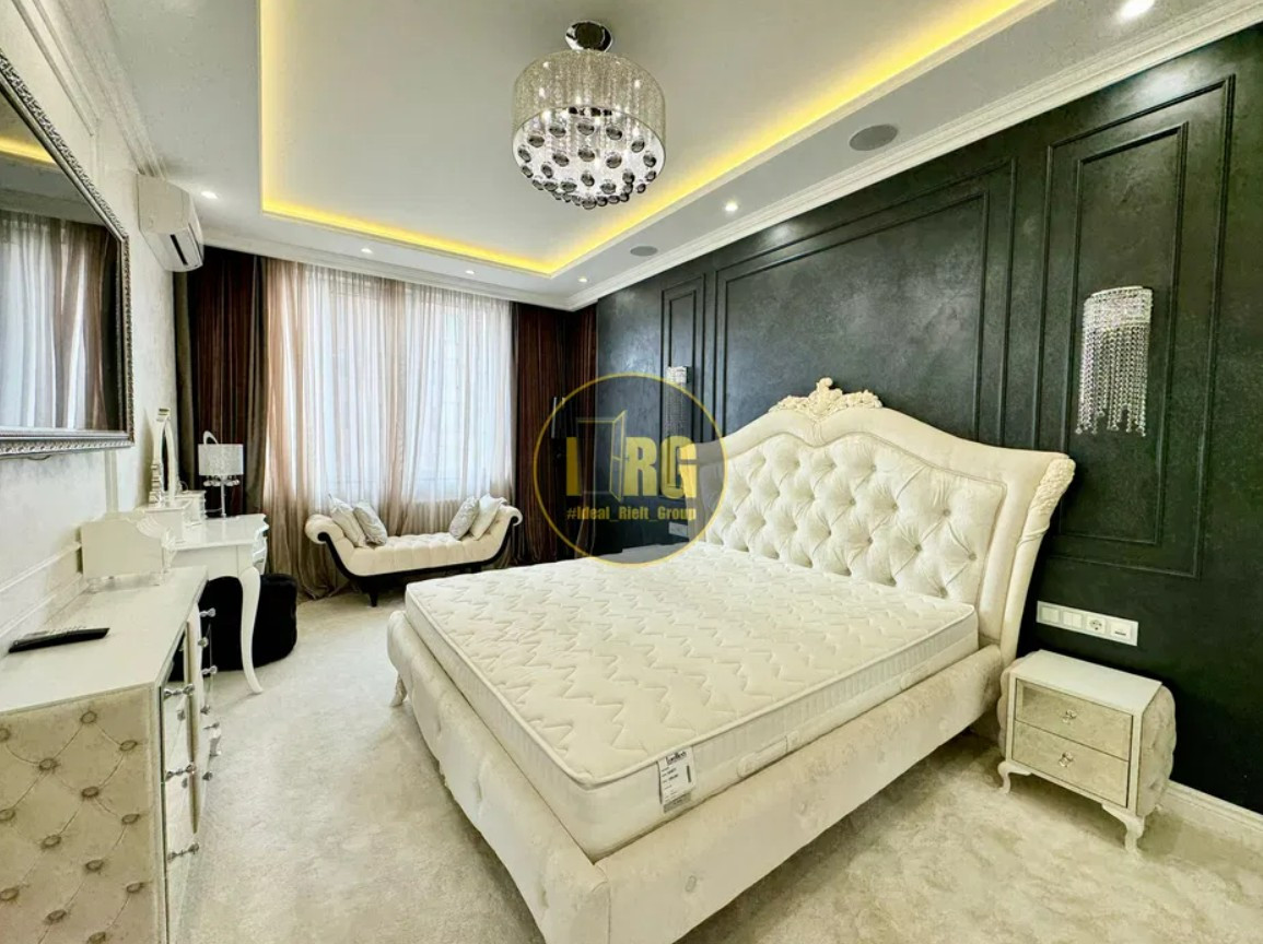 Продажа 2к квартиры в Киеве,  ЖК Роял Тауер, Саксаганского ул., 37К 5