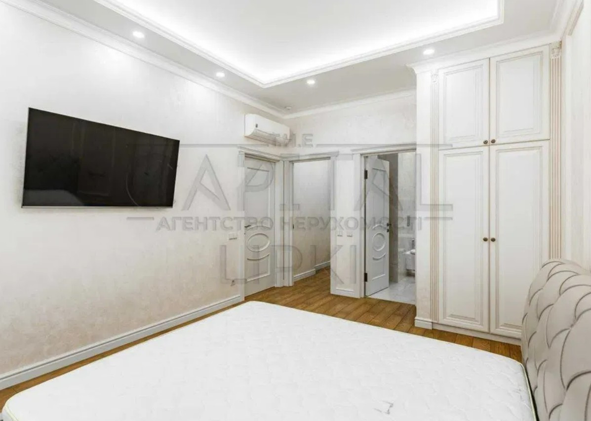 Продажа 3к квартиры в Киеве,  ЖК Новопечерские Липки, Драгомирова Михаила ул., 17 4