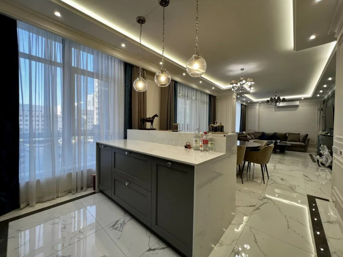 Продажа 3к квартиры в Киеве,  ЖК Новопечерские Липки, Драгомирова Михаила ул., 16