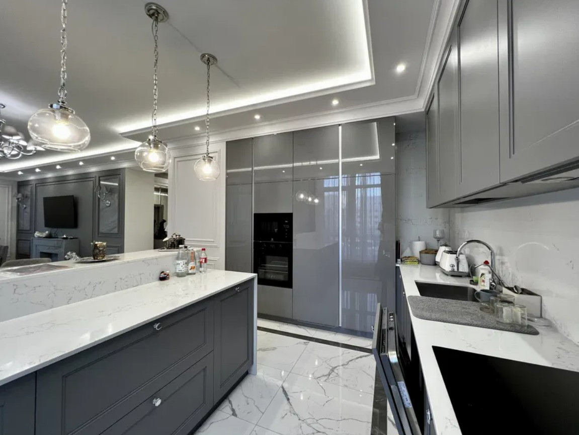 Продажа 3к квартиры в Киеве,  ЖК Новопечерские Липки, Драгомирова Михаила ул., 18
