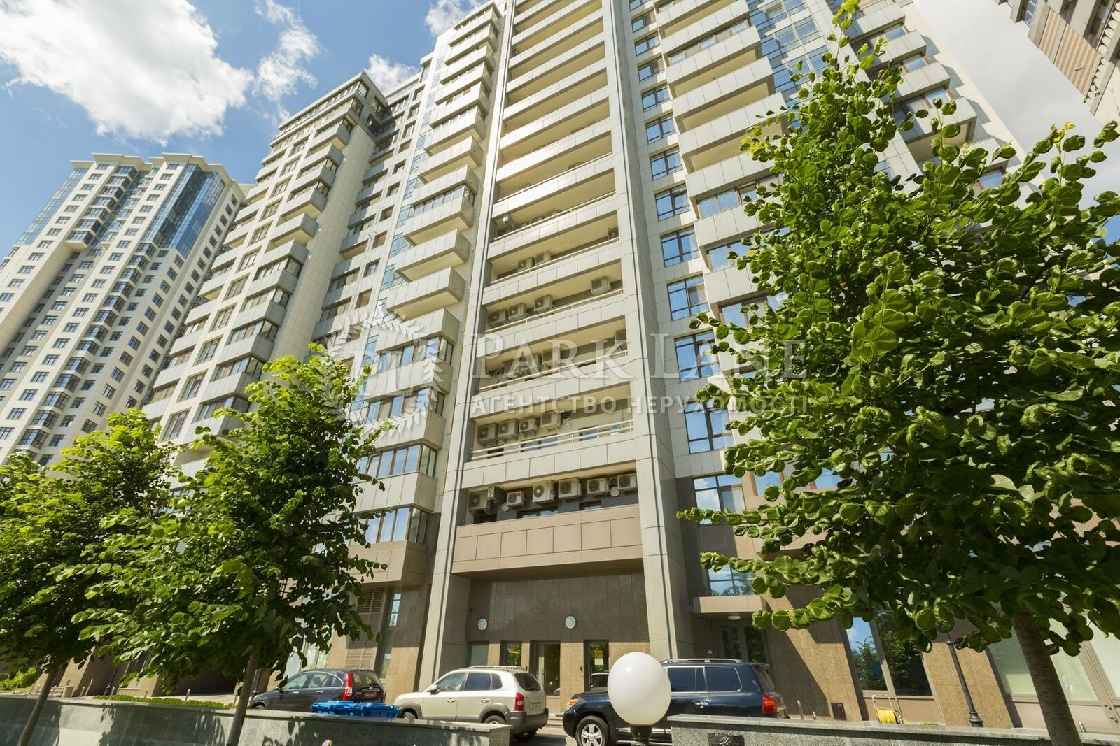 Продажа 3к квартиры в Киеве,  ЖК Новопечерские Липки, Драгомирова Михаила ул., 5 2