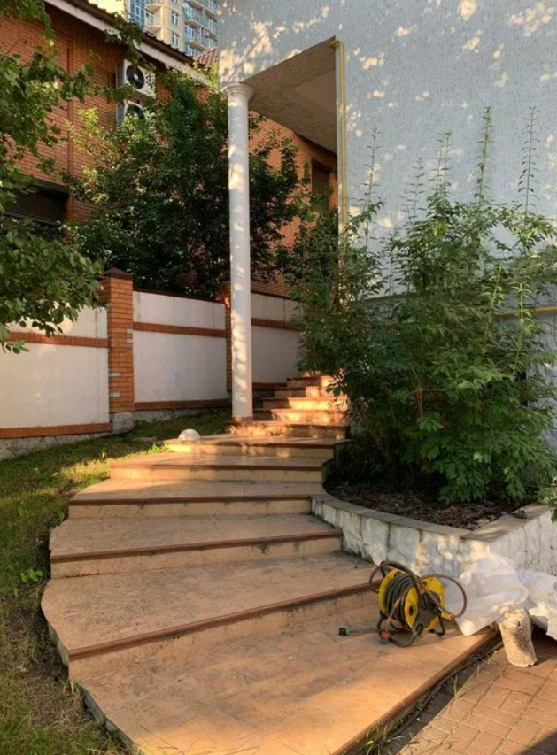 Аренда 7к дома в Киеве,  Зверинецкая ул., 13