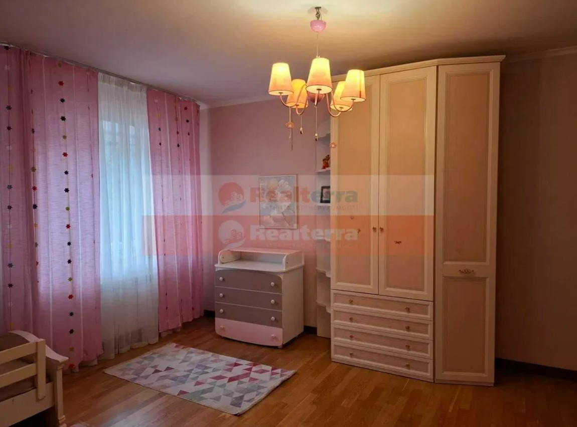 Аренда 5к дома в Киеве, Кудряшова пер., 9