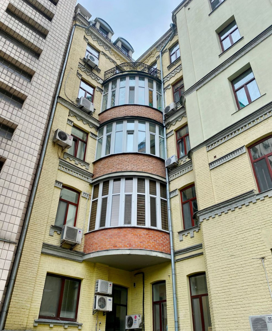 Аренда 4к квартиры в Киеве,  Малоподвальная ул., 10 14