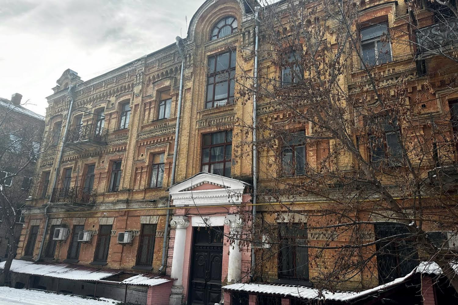 Продажа здания в Киеве, Ярославов Вал ул., 7