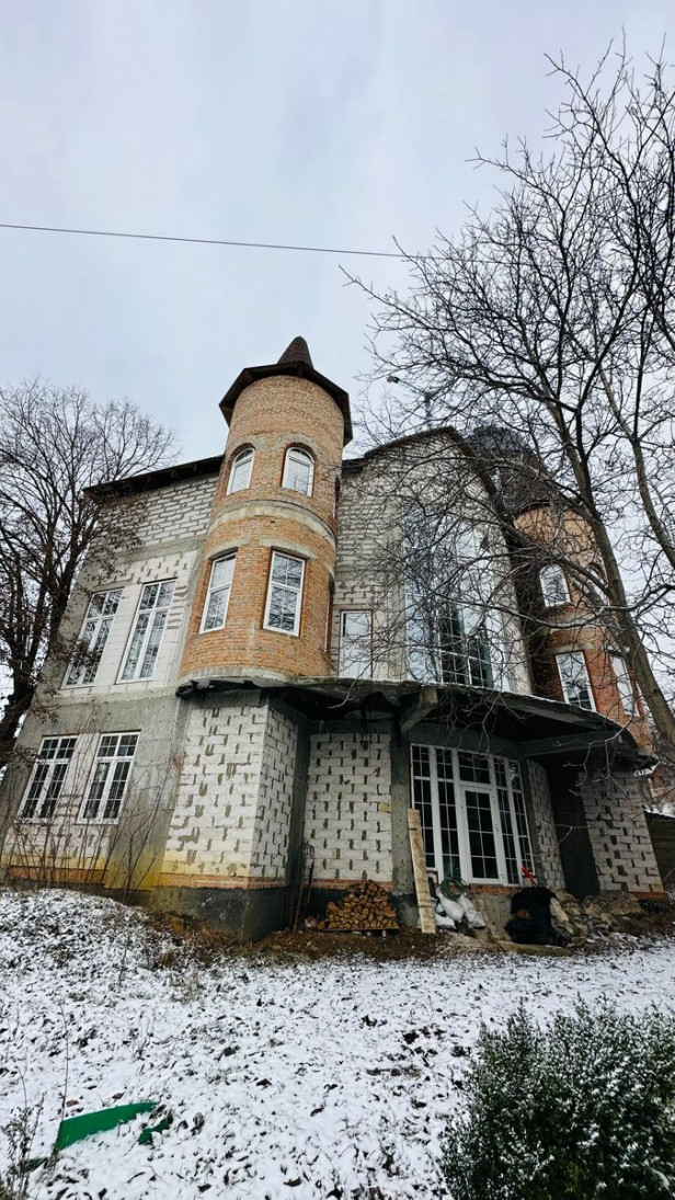 Продажа здания в Киеве,  Саперне Поле ул., 2 0