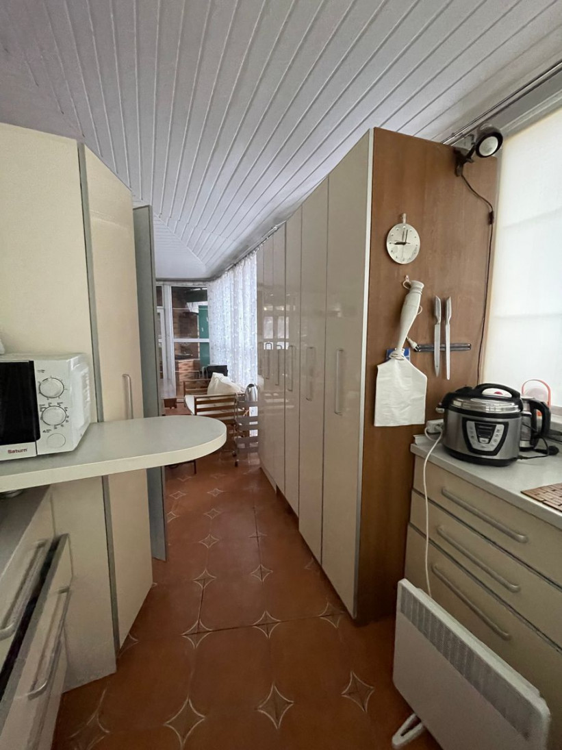 Продажа здания в Киеве,  Саперне Поле ул., 2 3