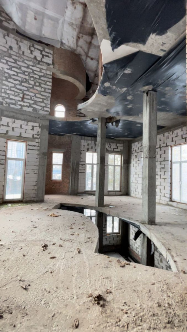 Продажа здания в Киеве,  Саперне Поле ул., 2 17