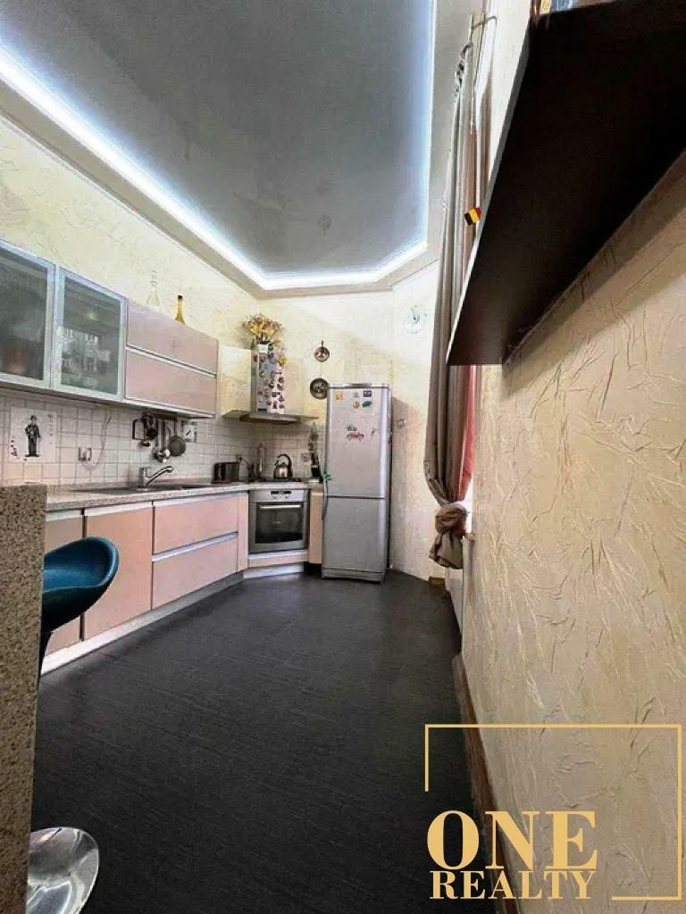Продажа 4к квартиры в Киеве, Крещатик ул., 25 7