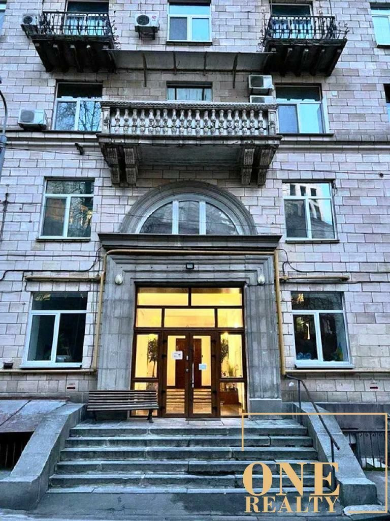 Продажа 4к квартиры в Киеве, Крещатик ул., 25 17