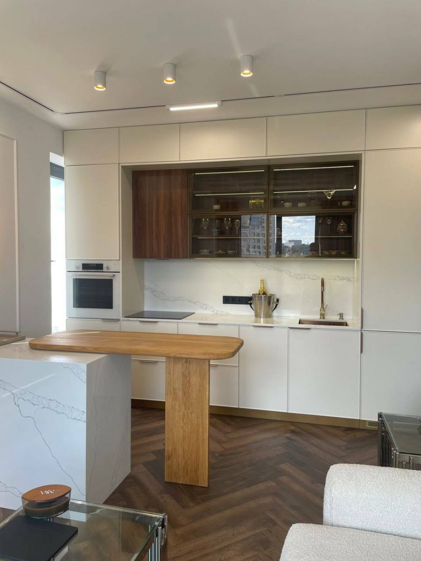 Продажа 2к квартиры в Киеве,  ЖК Resident Concept House, Владимирская ул., 86А 11