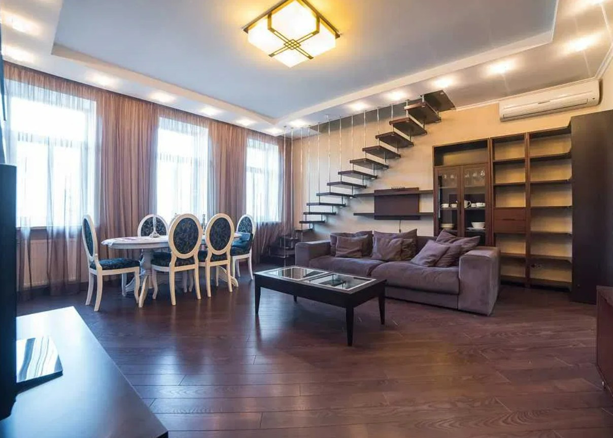 Аренда 4к квартиры в Киеве,  Прорезная ул., 4 0