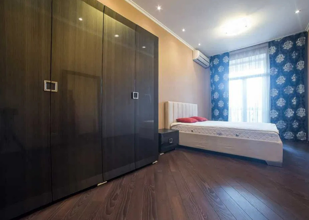 Аренда 4к квартиры в Киеве,  Прорезная ул., 4 15