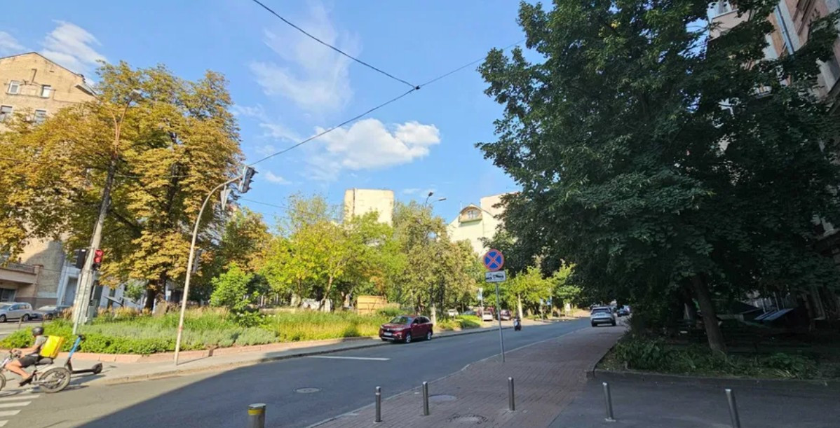 Продажа здания в Киеве,  Богдана Хмельницкого ул., 3