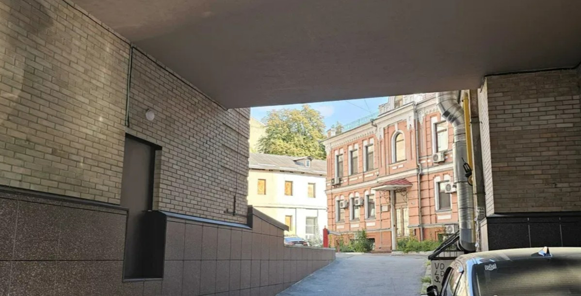 Продажа здания в Киеве,  Богдана Хмельницкого ул., 4