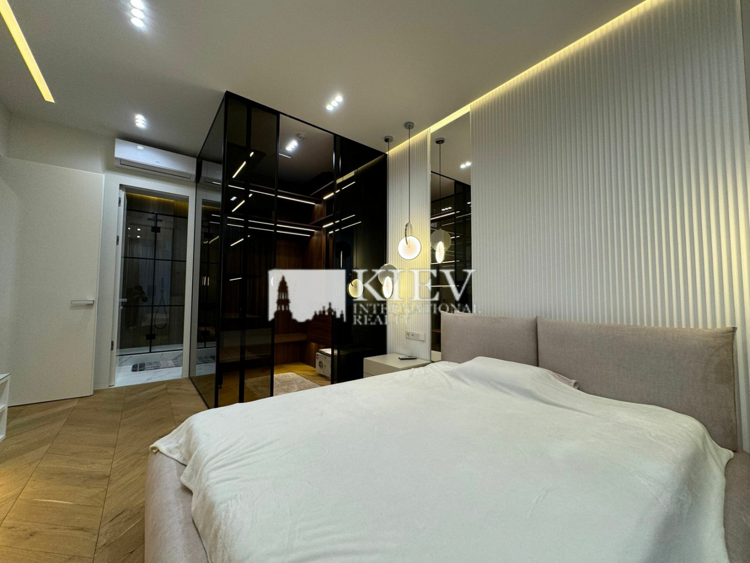 Аренда 3к квартиры в Киеве,  ЖК Бульвар Фонтанов, Саперне Поле ул., 5А 9