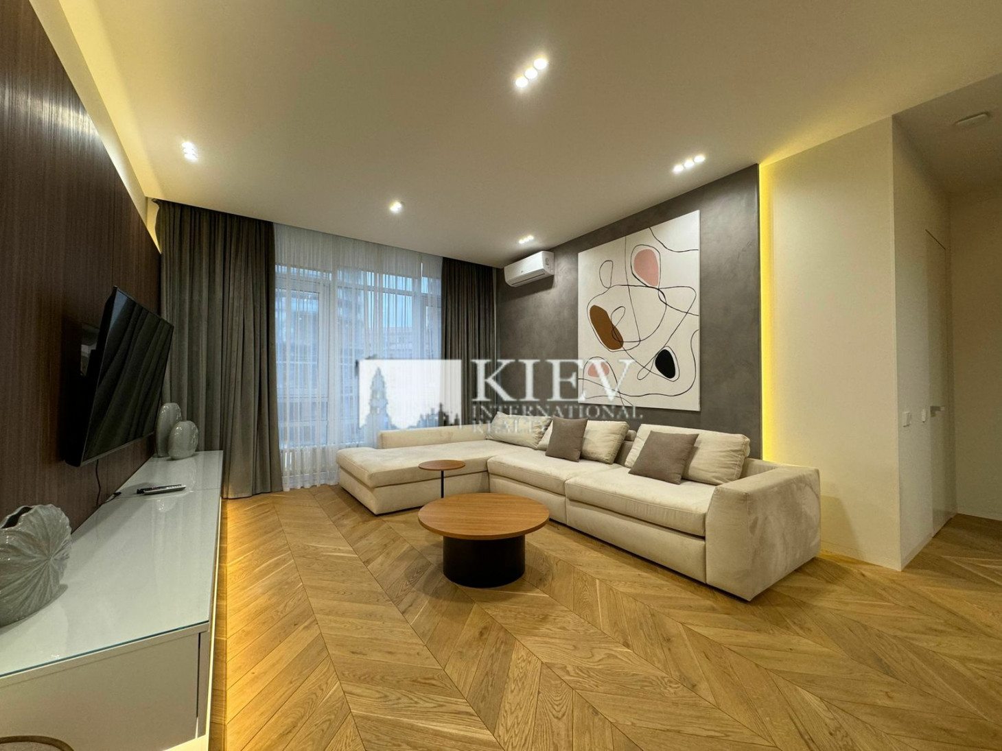Аренда 3к квартиры в Киеве,  ЖК Бульвар Фонтанов, Саперне Поле ул., 5А 17