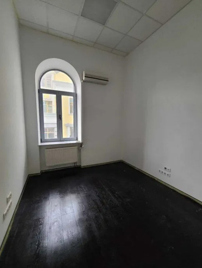 Аренда офиса в Киеве,  Десятинная ул., 6