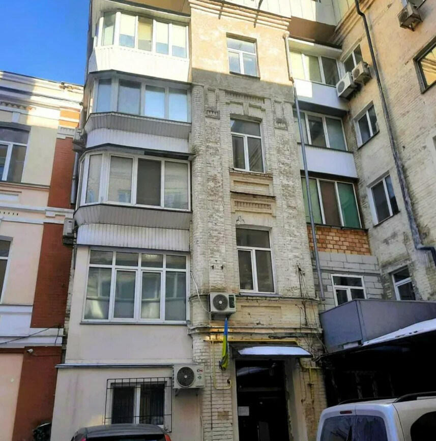 Продажа 3к квартиры в Киеве, Большая Житомирская ул., 16 2