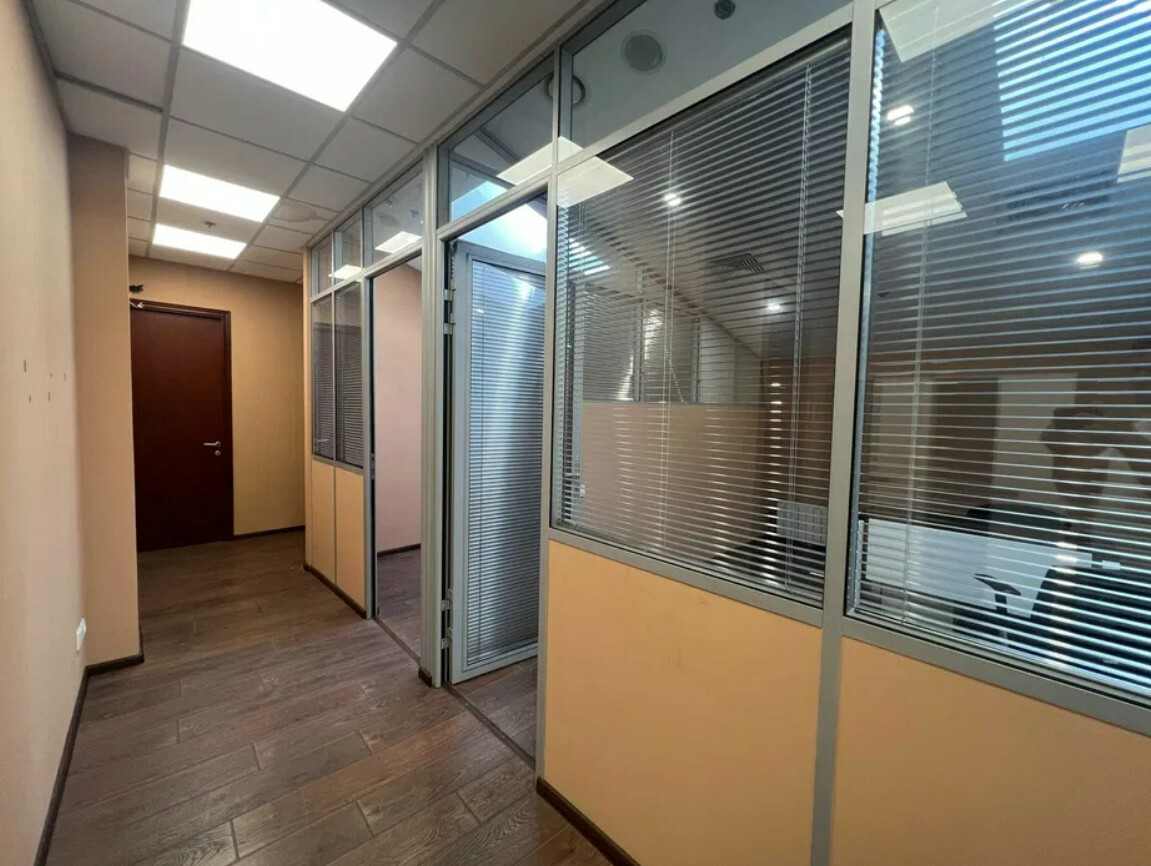 Аренда офиса в Киеве,  БЦ Арена Сити, Бассейная ул., 1-3/2А 3
