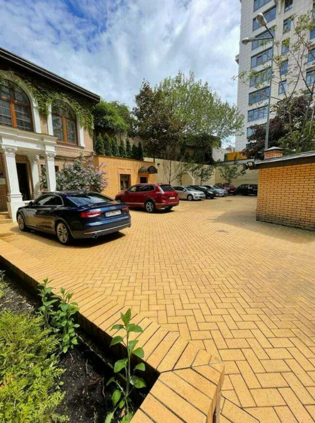 Аренда офиса в Киеве,  Жилянская ул., 72А 2