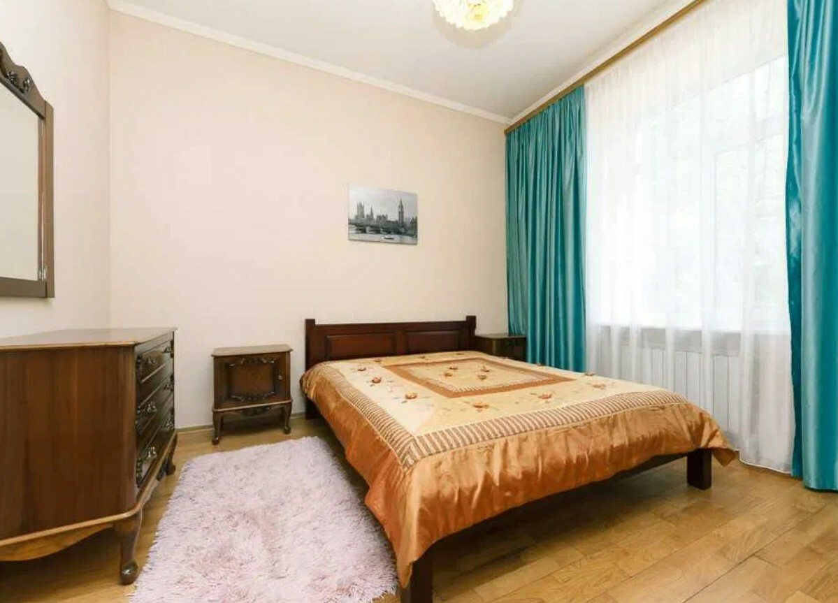 Аренда 6к квартиры в Киеве,  Крещатик ул., 13 2