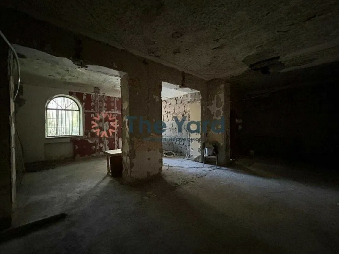 Продажа здания в Киеве,  Липская ул., 10 1