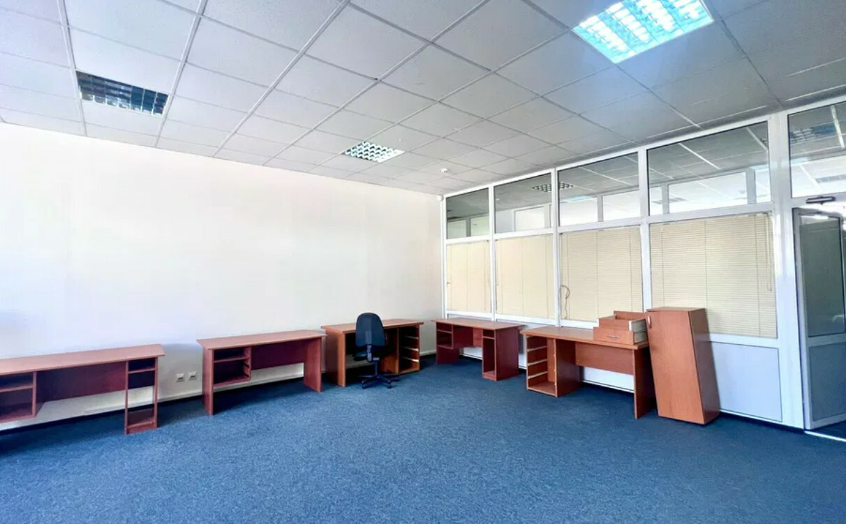 Продажа здания в Киеве,  Бульварно-Кудрявская ул. (Воровского ул.), 4