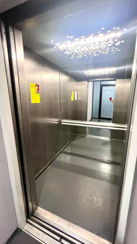 Продажа здания в Киеве,  Бульварно-Кудрявская ул. (Воровского ул.), 8