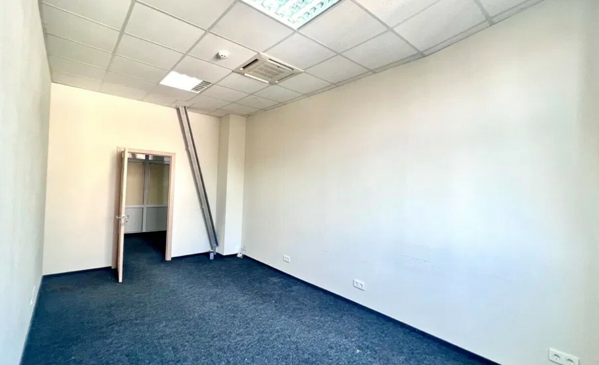 Продажа здания в Киеве,  Бульварно-Кудрявская ул. (Воровского ул.), 12