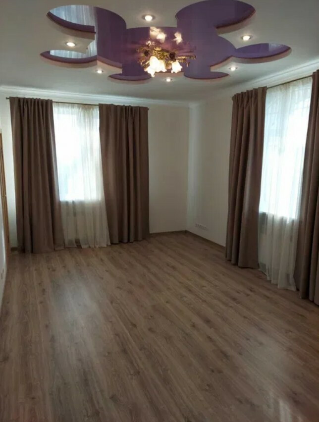 Аренда 9к дома в Киеве,  Калиновая ул., 11А 7