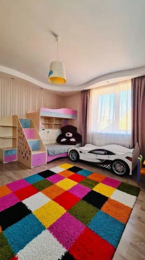 Аренда 5к дома в Киеве,  Богомазова Александра ул., 15