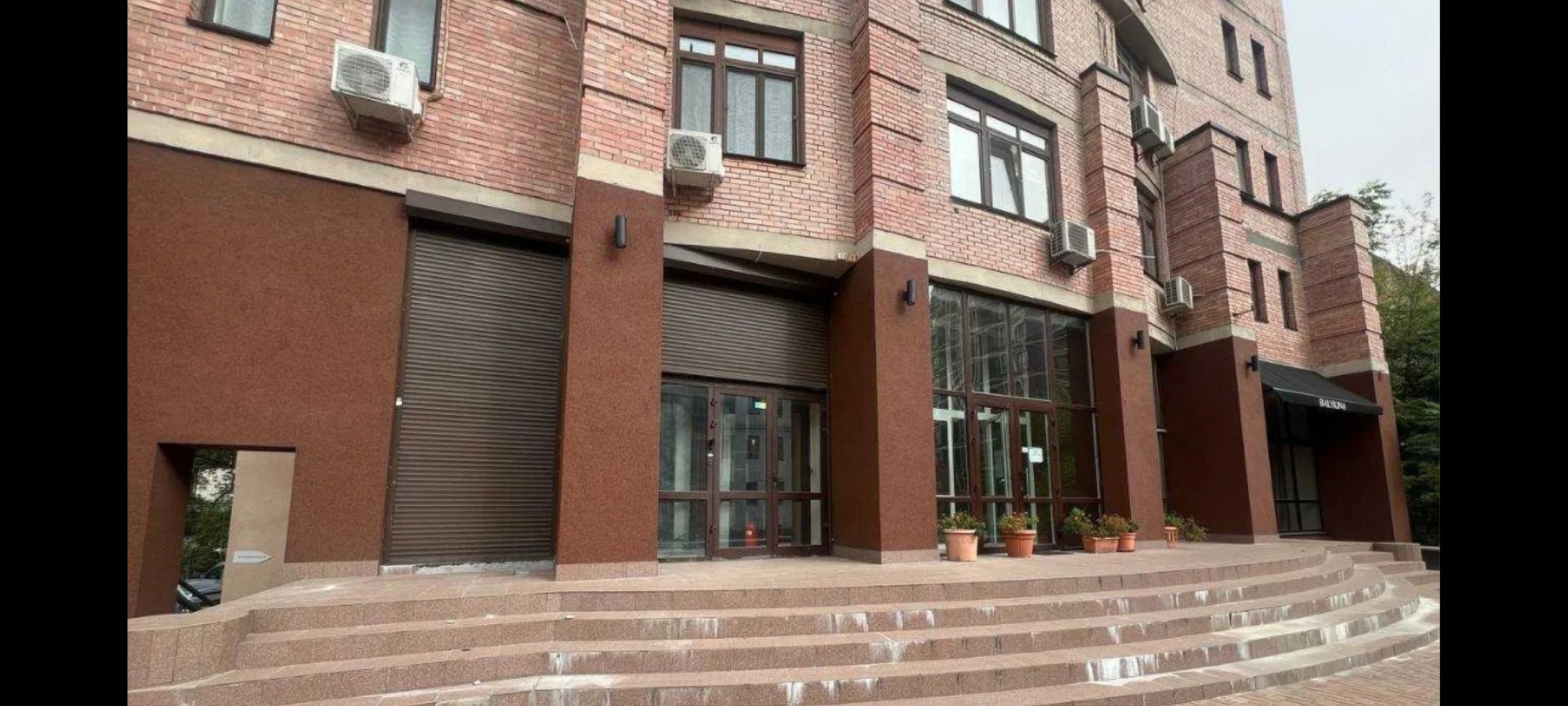 Продажа офиса в Киеве,  Конисского Александра ул. (Тургеневская ул.), 28А-30А 1