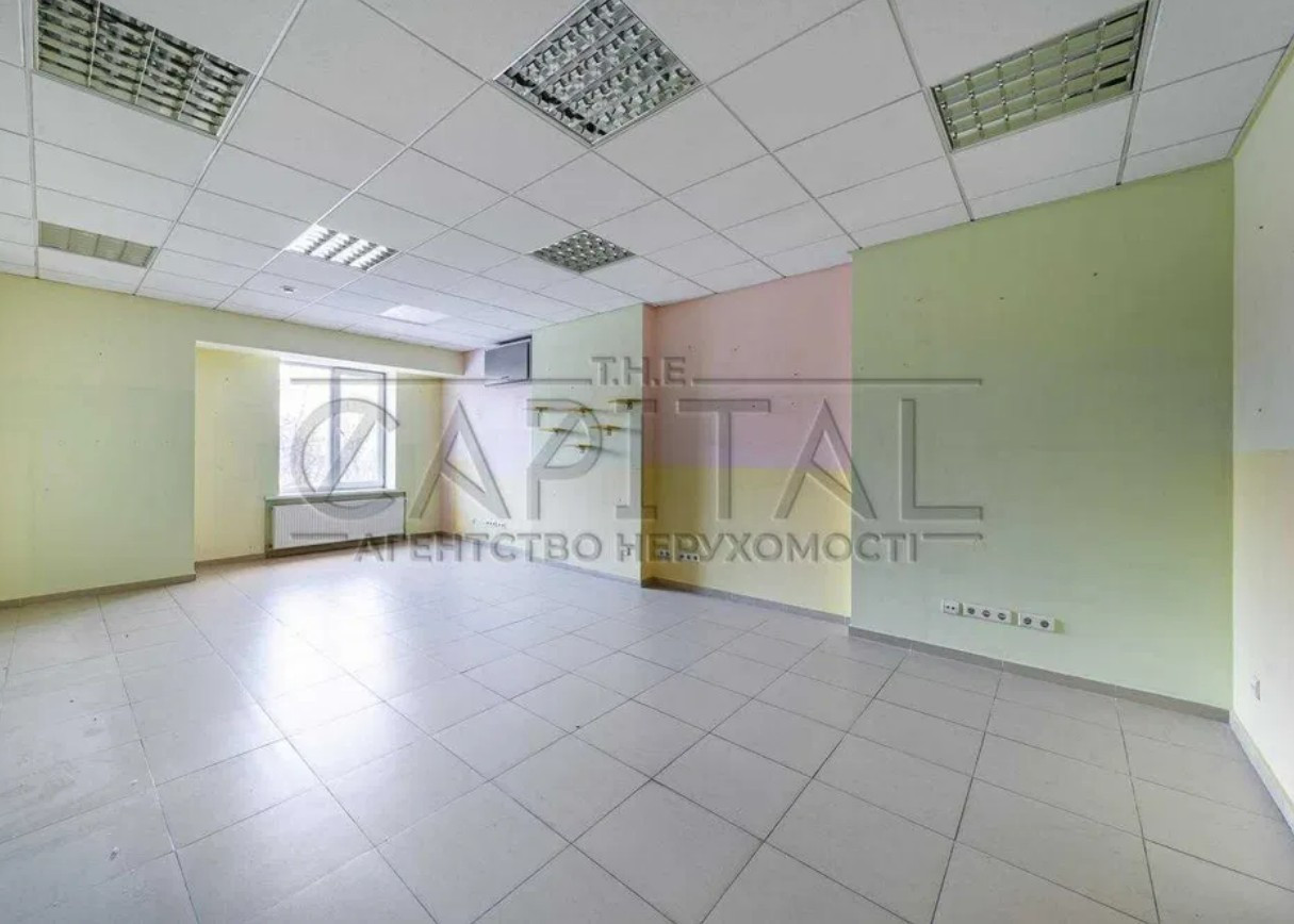 Продажа 9к дома в Киеве,  Полевая ул., 4