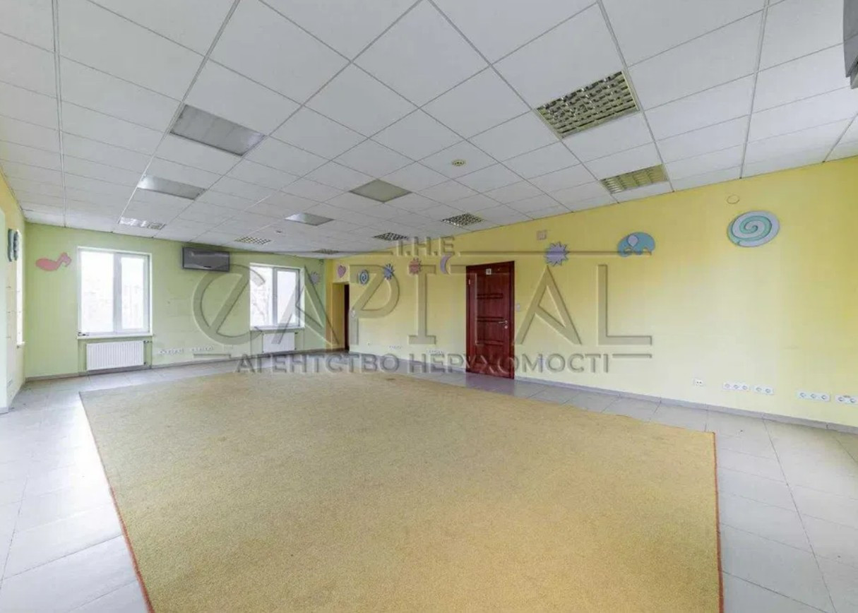 Продажа 9к дома в Киеве,  Полевая ул., 5