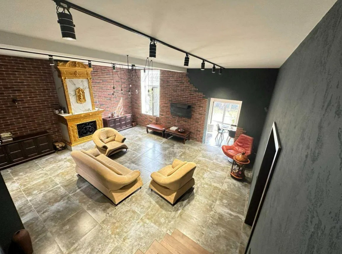 Продажа 6к дома в Киеве,  Круглик 18