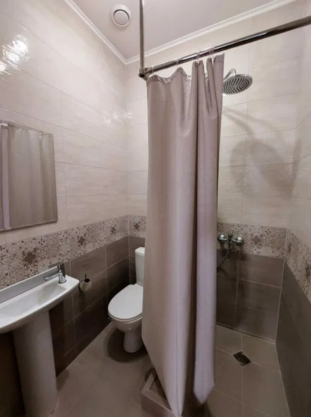 Продажа 4к дома в Киеве,  Лесники 3