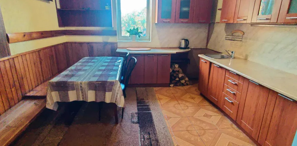 Продажа 6к дома в Киеве, Хотов 8